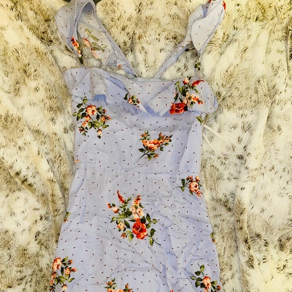 FLORAL DRESS - Picture 1 of 3